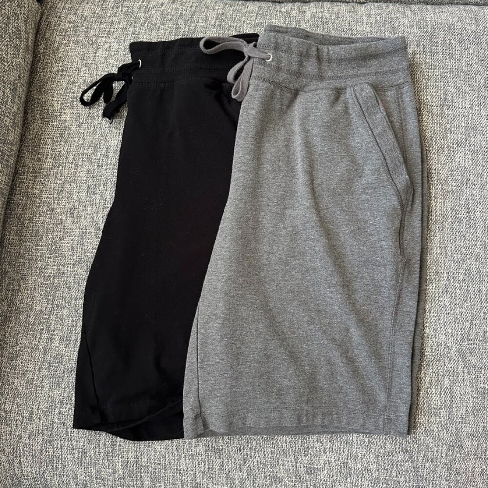 Lot of 2 Women's Danskin Bermuda Drawstring Shorts w/Front Pockets Size L